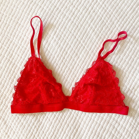 Other - 🥳3/13$🥳 Red Lace Bralette